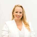 Evin Dunn headshot