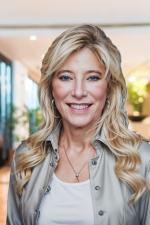 Beth Cahill