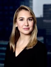Amanda Ratner_Headshot.jpg