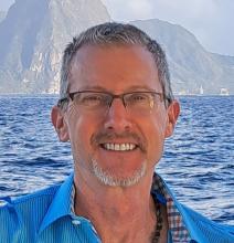 Chris Devine headshot