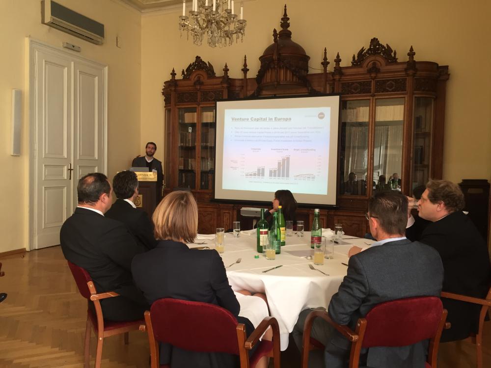 Talk by Florian Resch