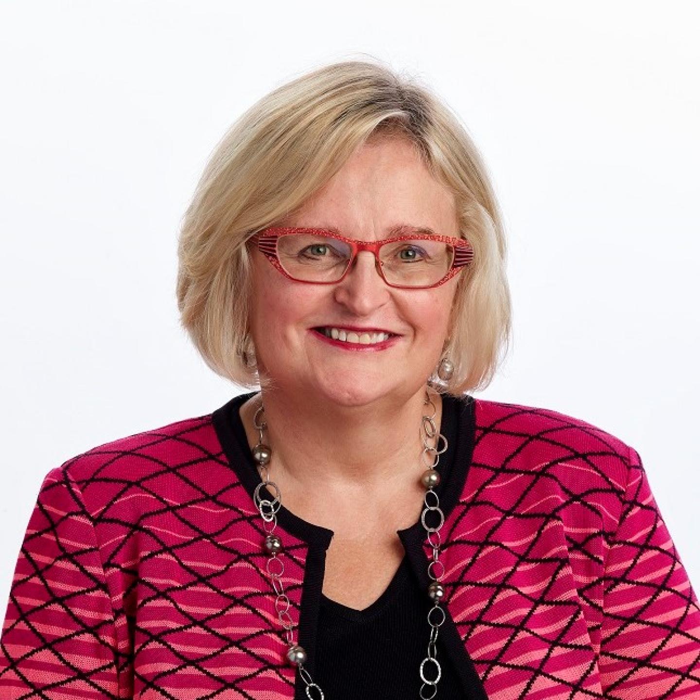 Pat Oliver's Headshot