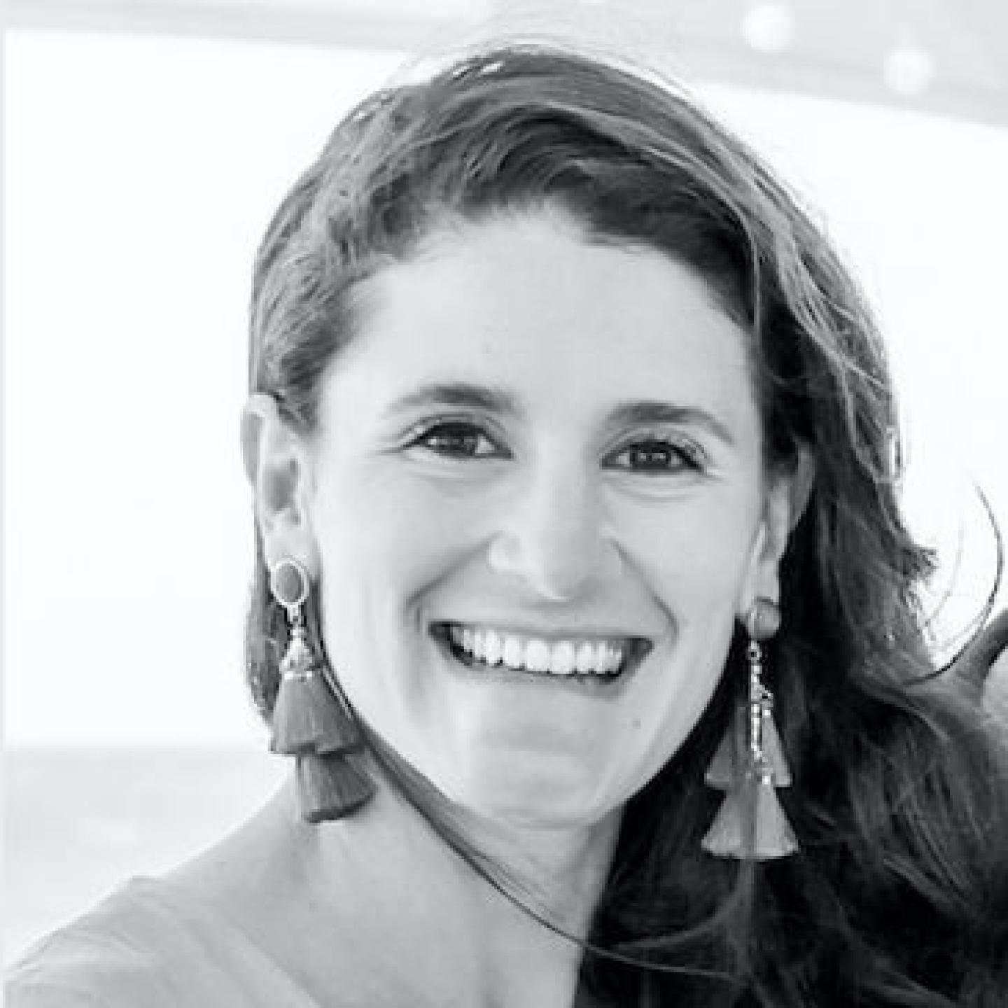 Julia Paino, Speaker