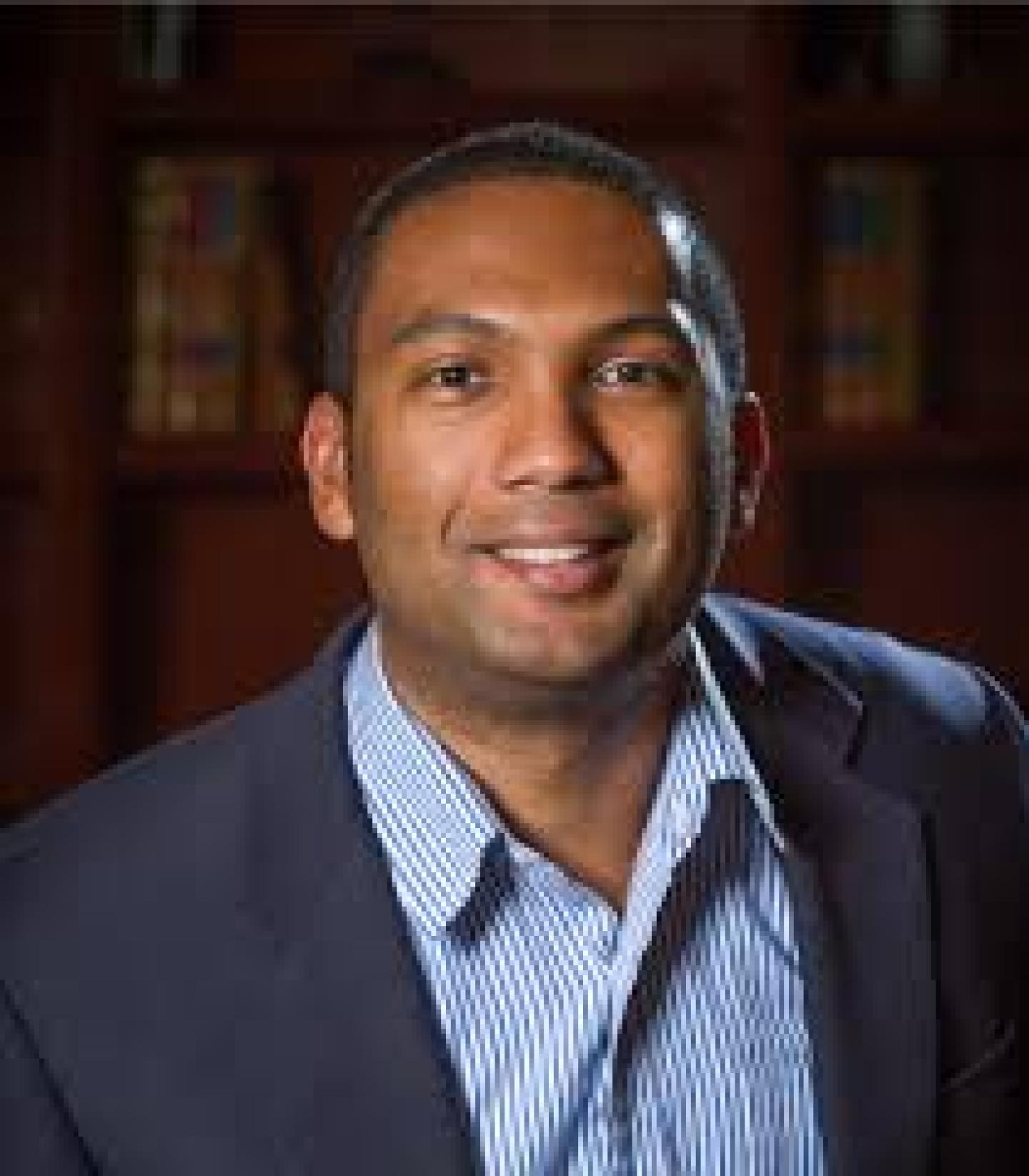 Sasha Bernier, Moderator