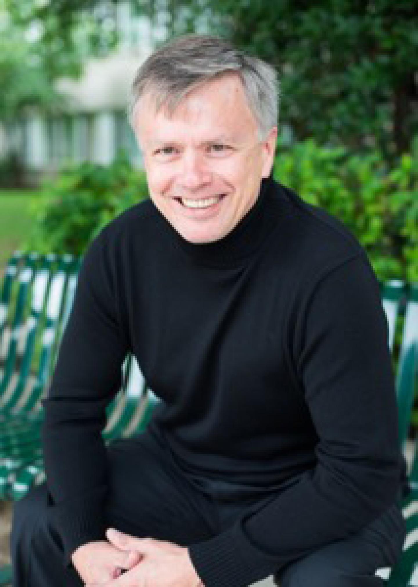 Charles Miller_Headshot.jpg