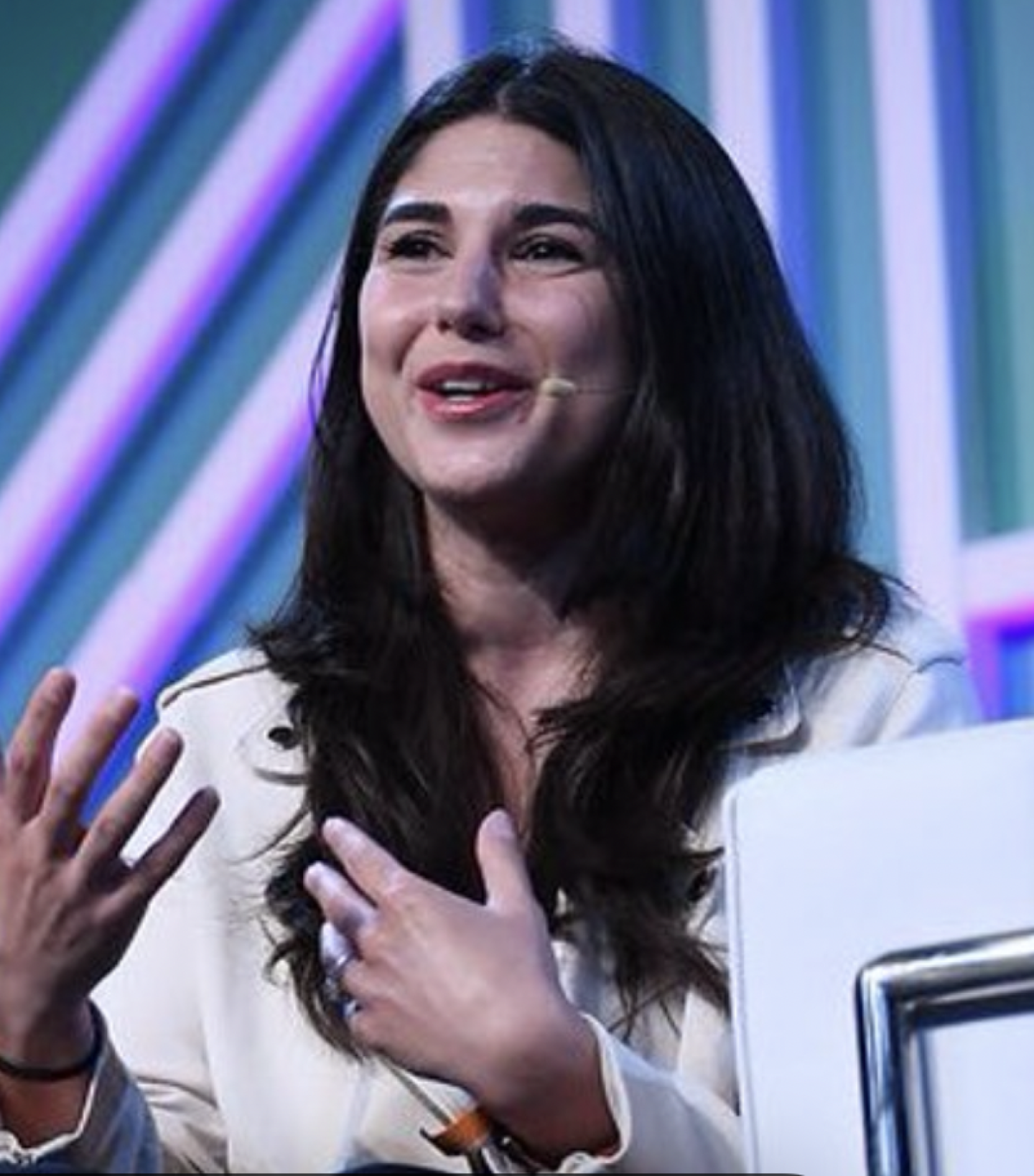 A young white woman.