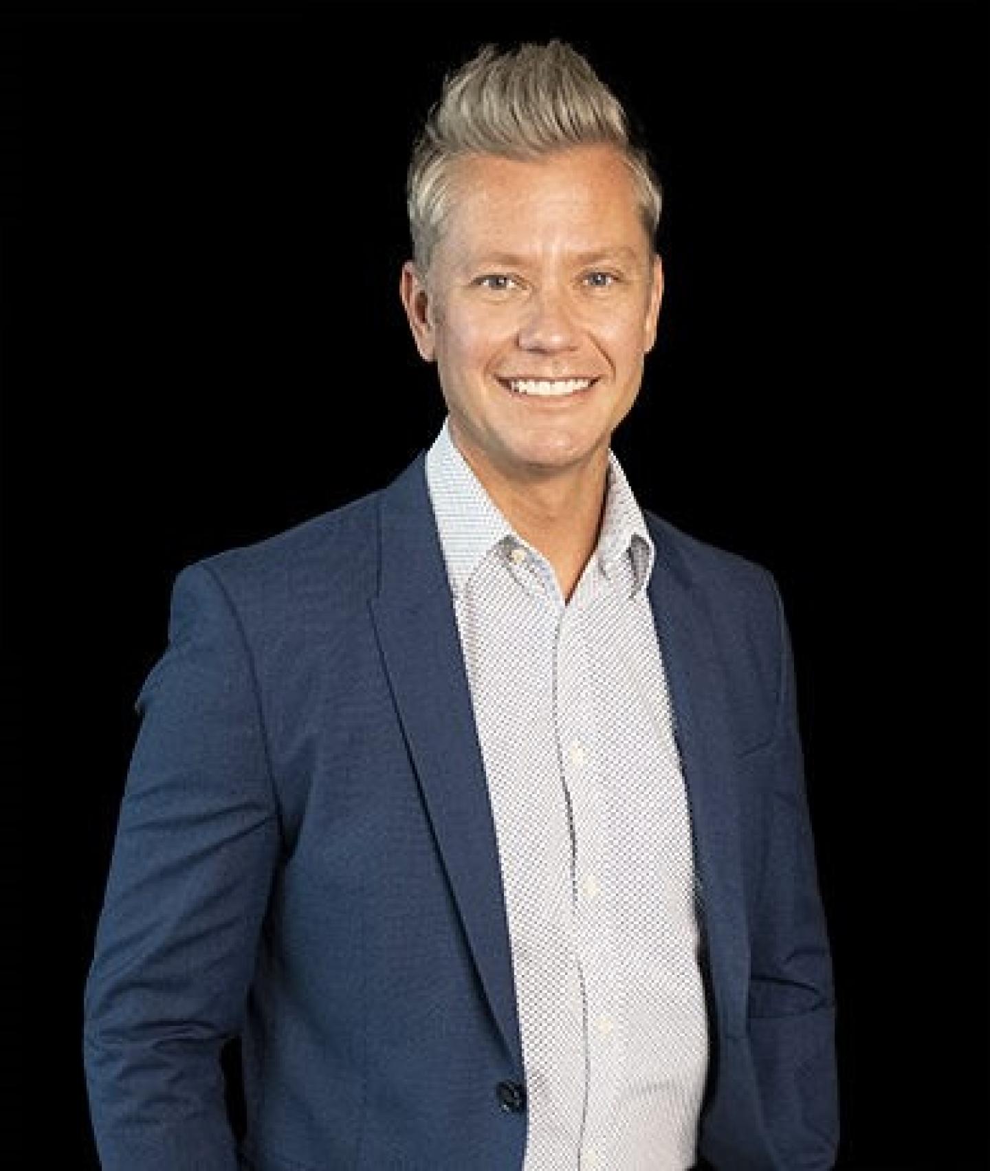 Seth Headshot_WKS.jpg