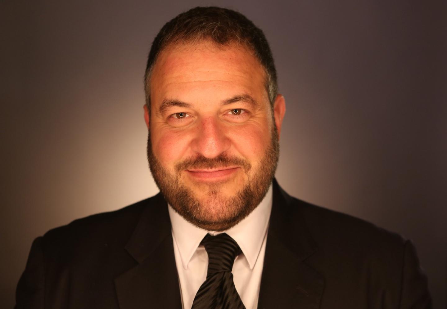 Simeon S Headshot.jpg