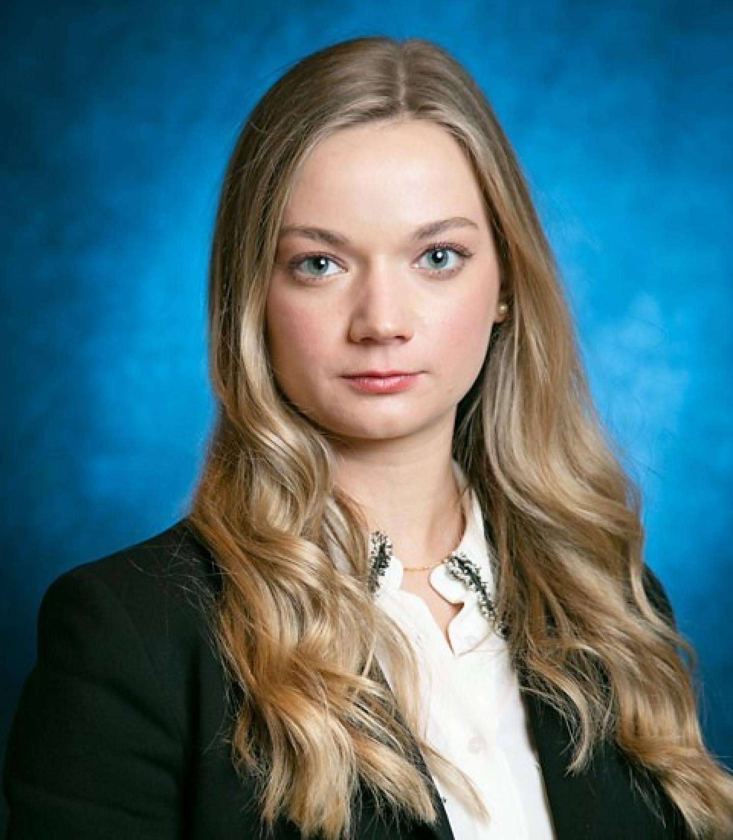 Lauren Henderson, Stifel