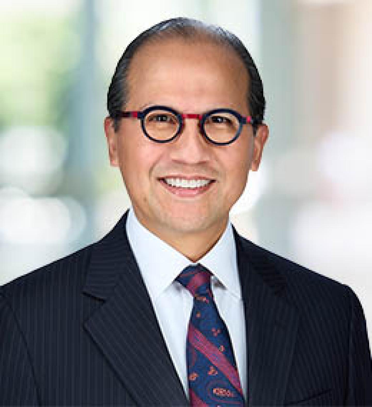 Aaron Martinez headshot