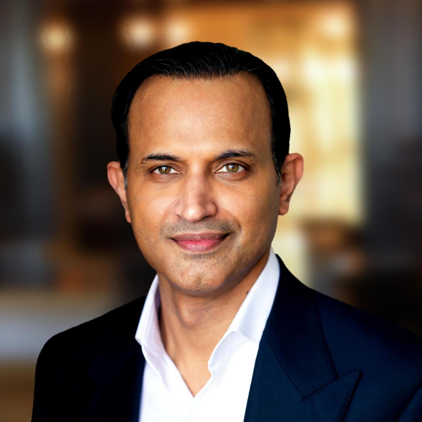 Anil Mathews Headshot .jpg