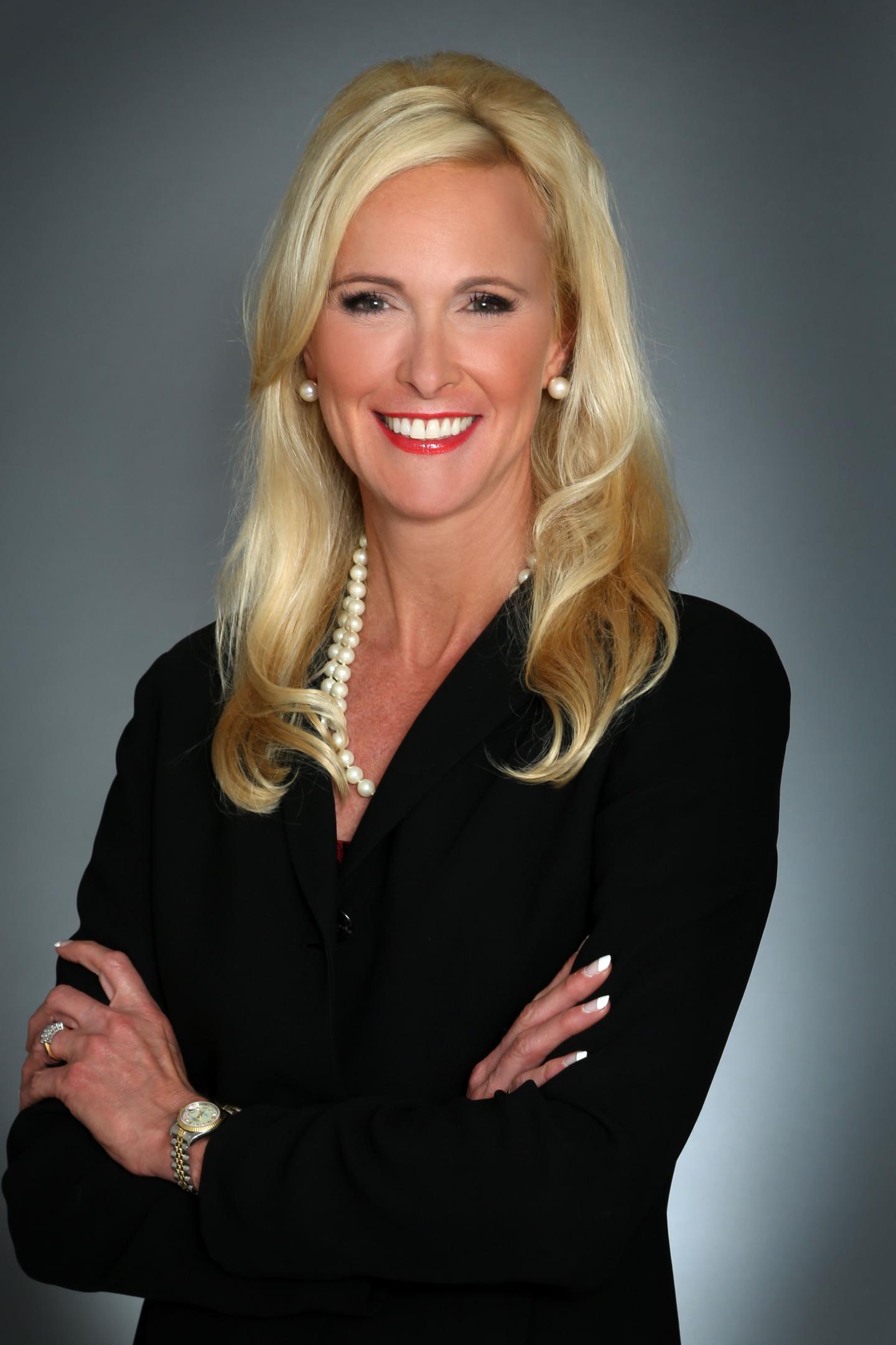 Christine R Spray Speaker Photo II.jpg