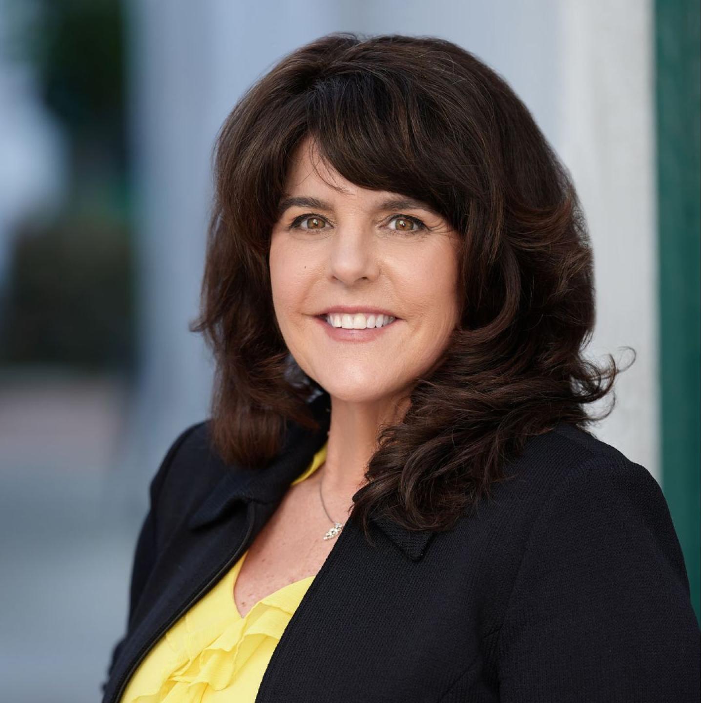 Kelley Scanlin bio.jpg