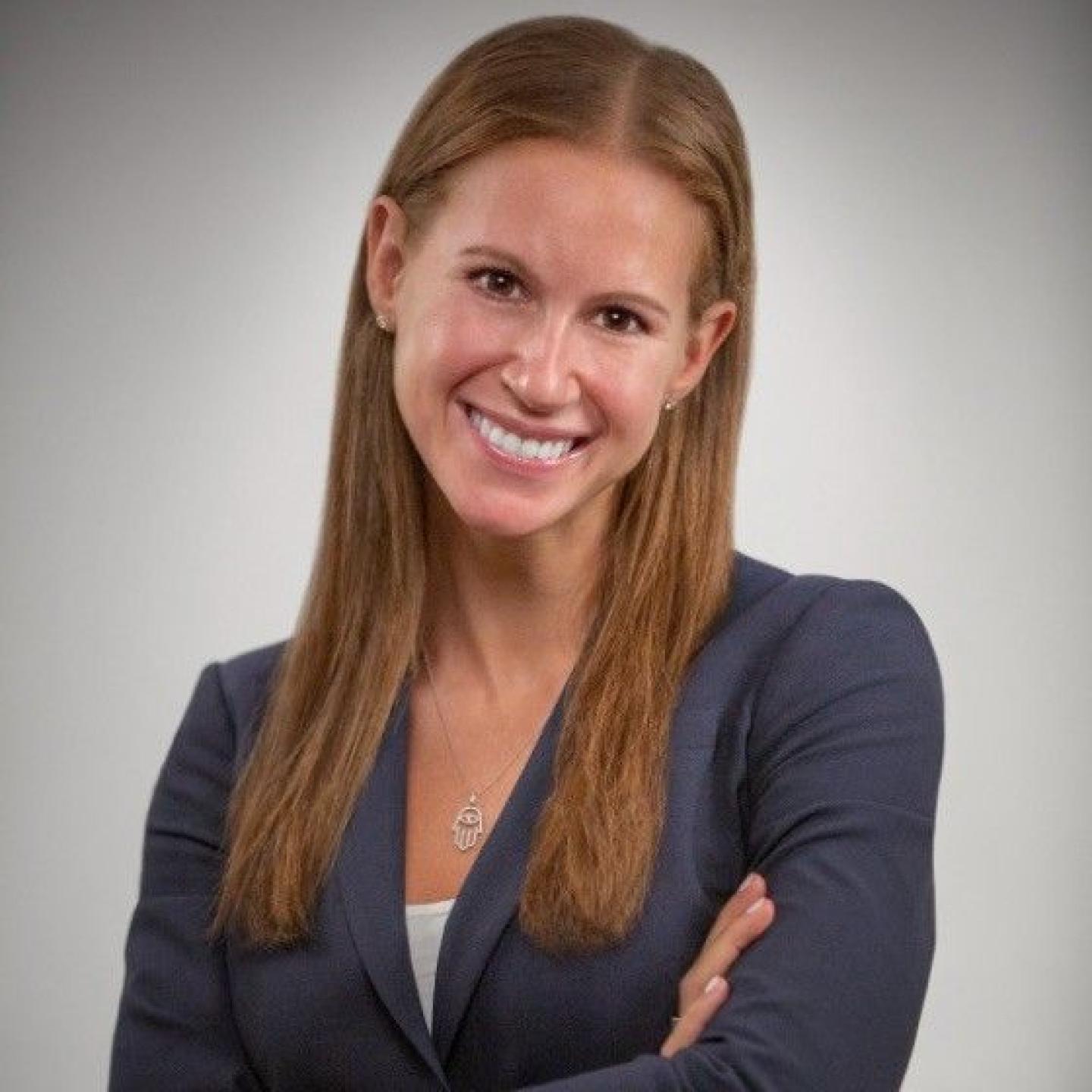 Danielle Bass headshot