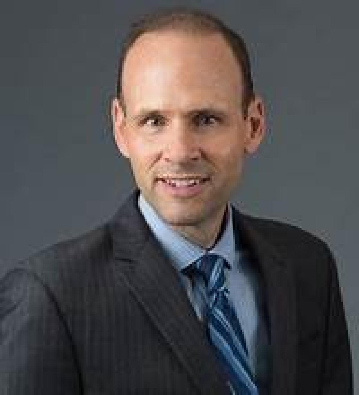 Mark Heusel headshot