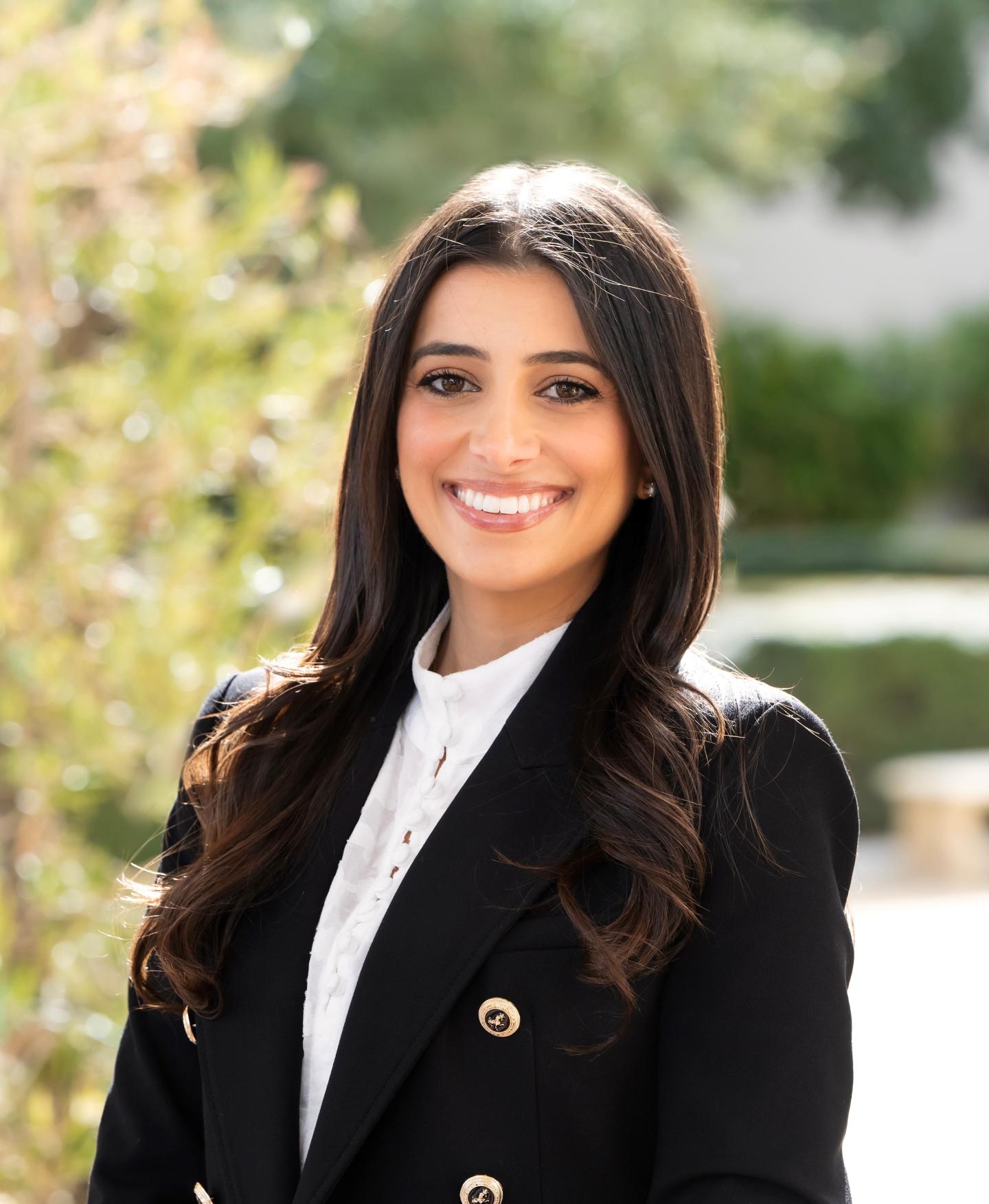 Shauna Kohanchi - Headshot 2.22.23.jpg