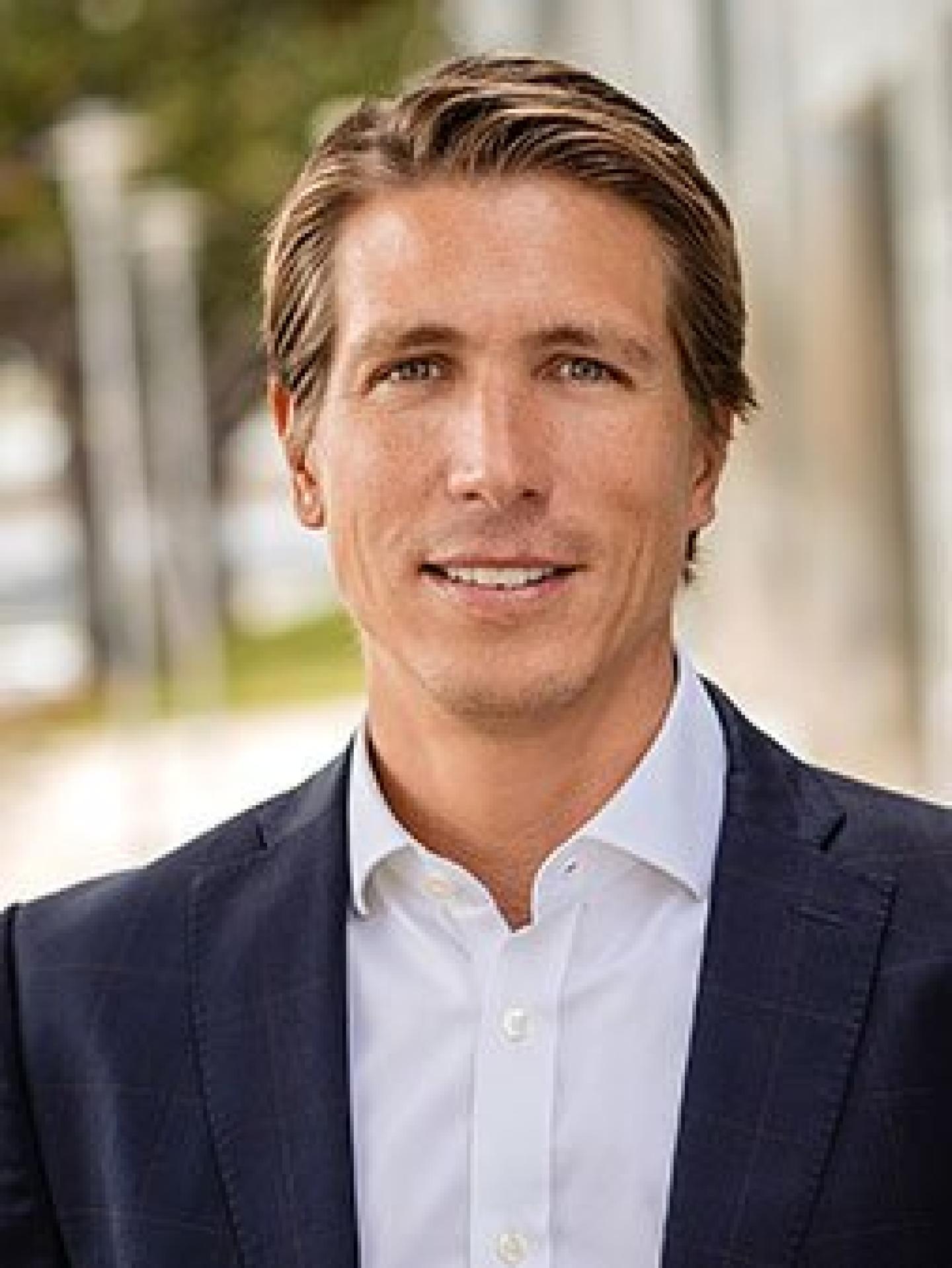 Stefan Okhuysen
