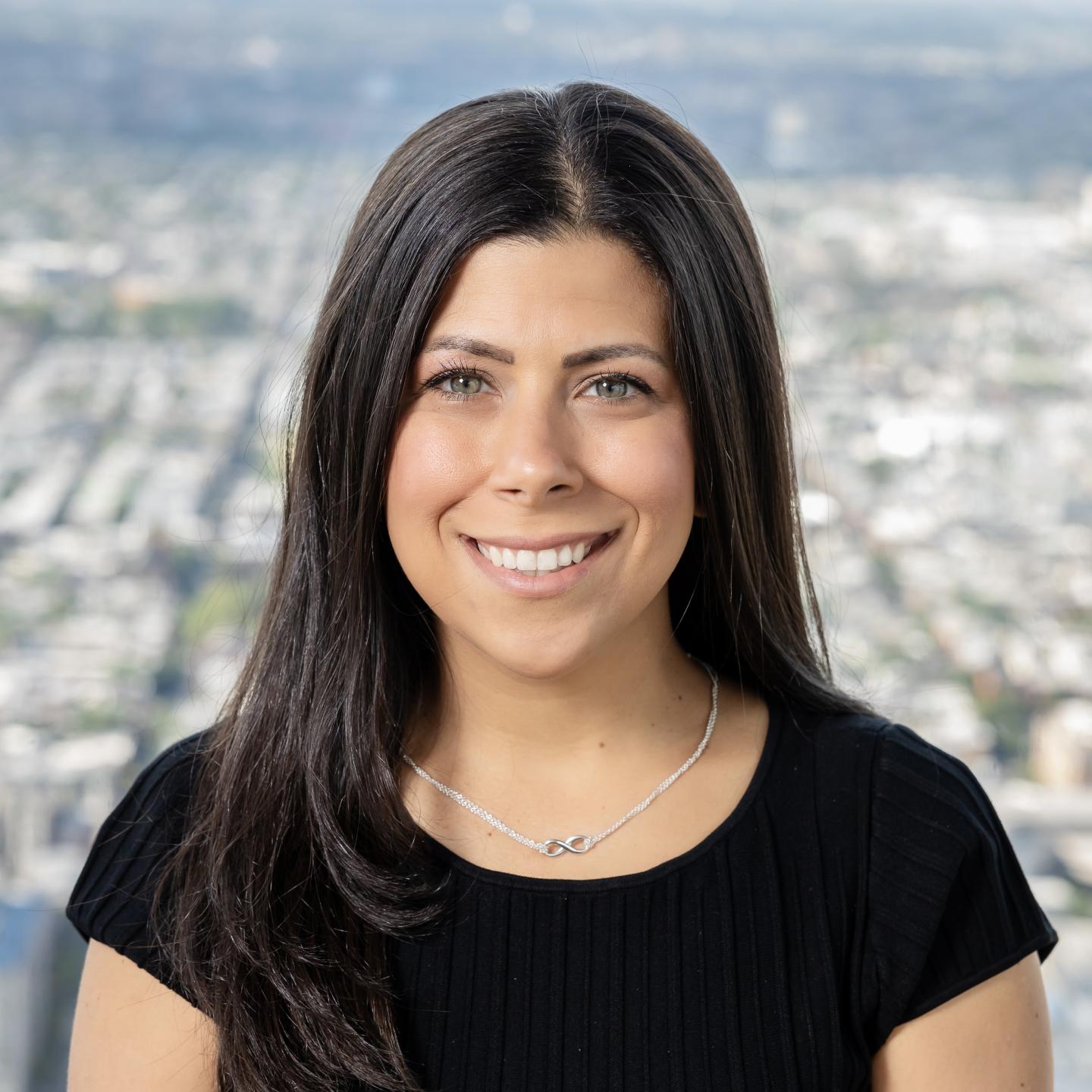 Headshot of Lauren Jezek