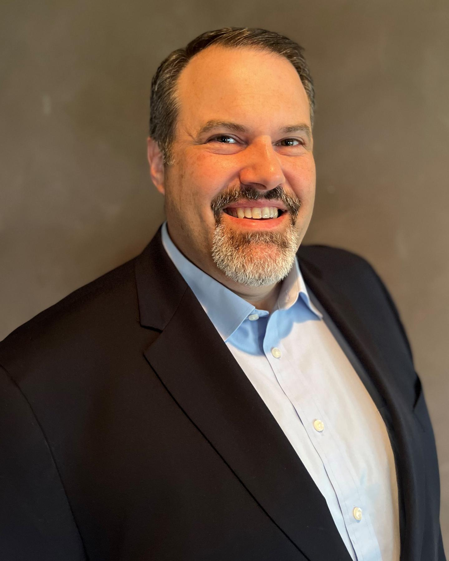 Payton Wayne headshot