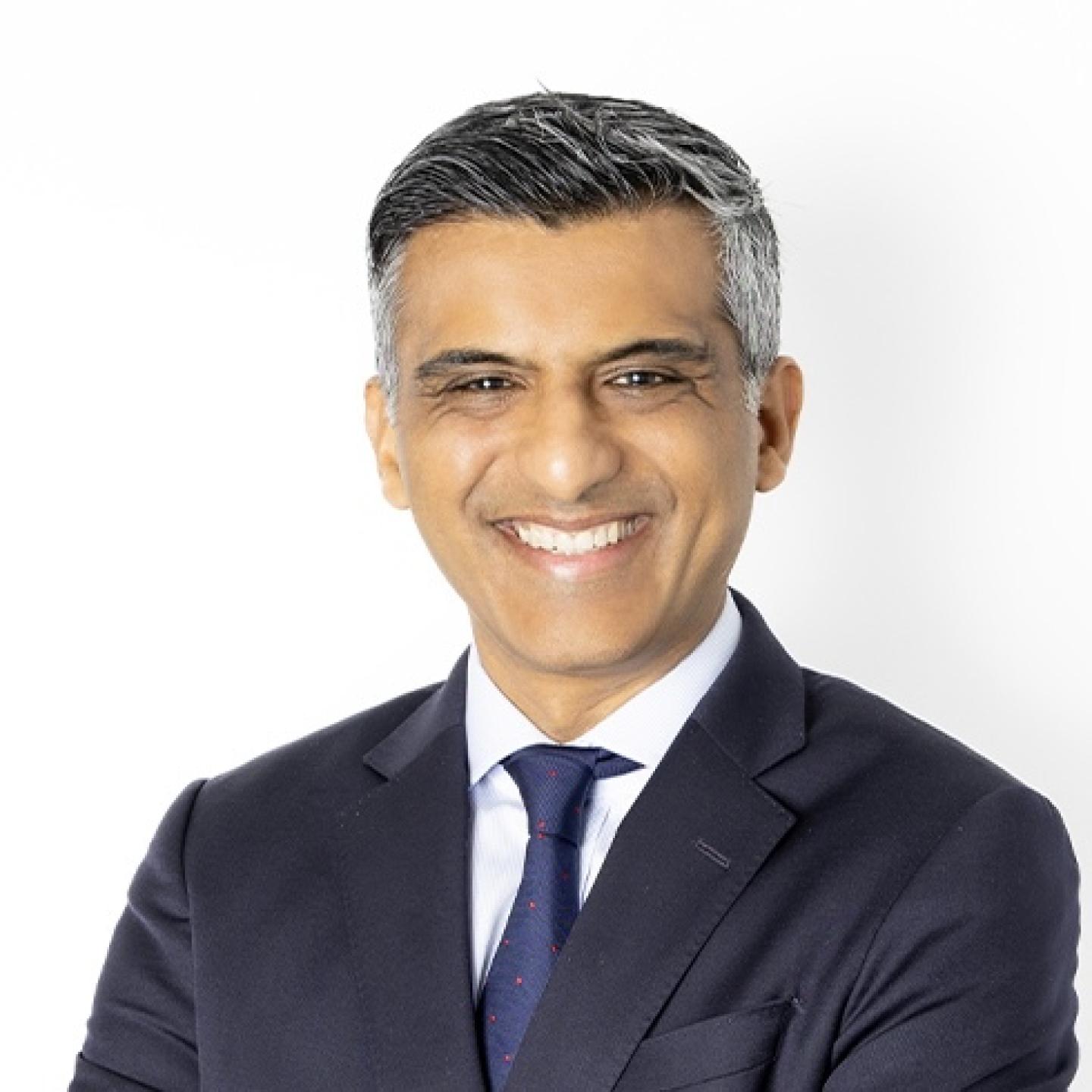 Headshot of Chirag H. Shah