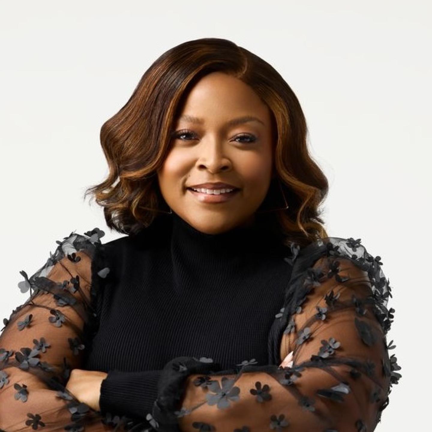 Tisha Thompson Headshot