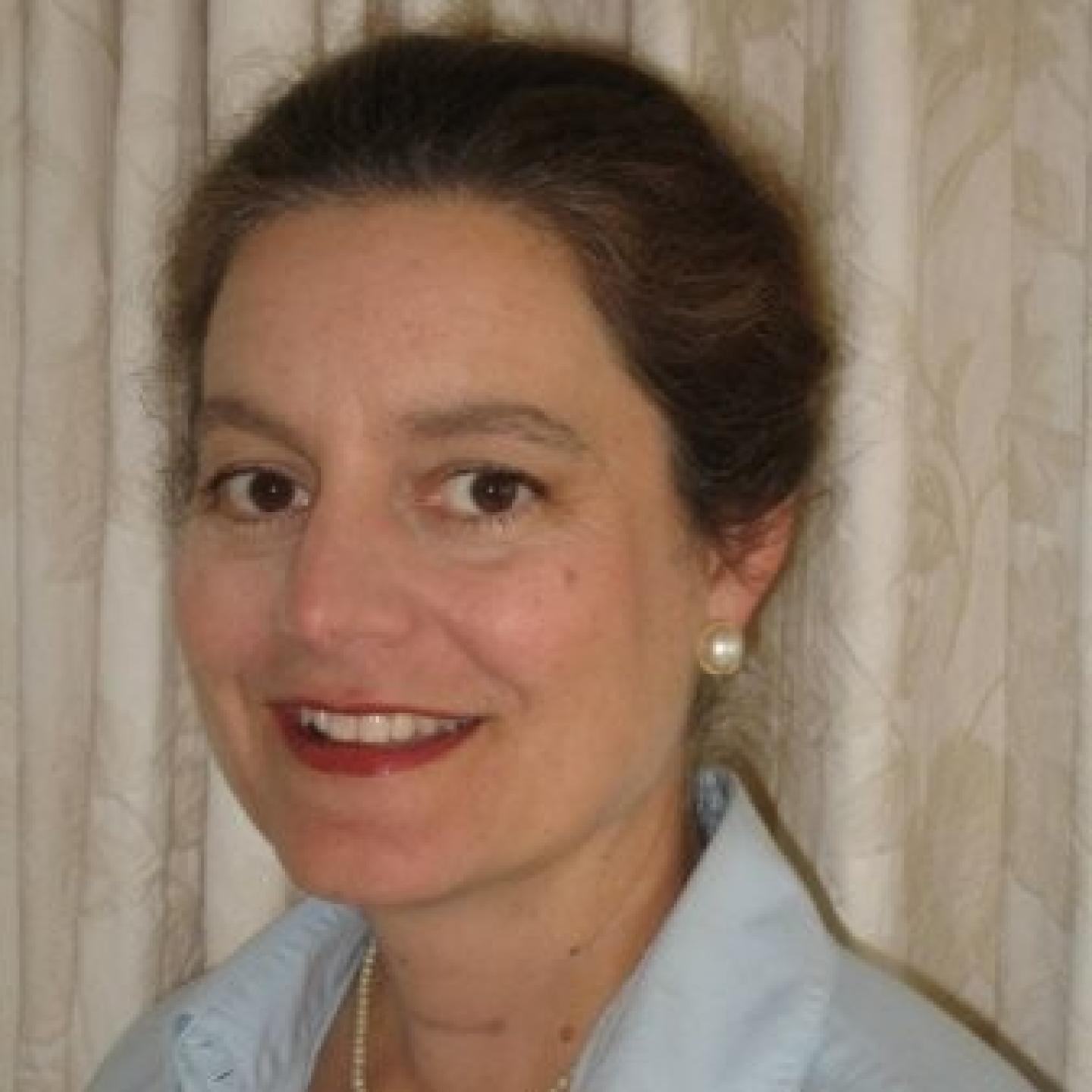 Liddy Karter headshot