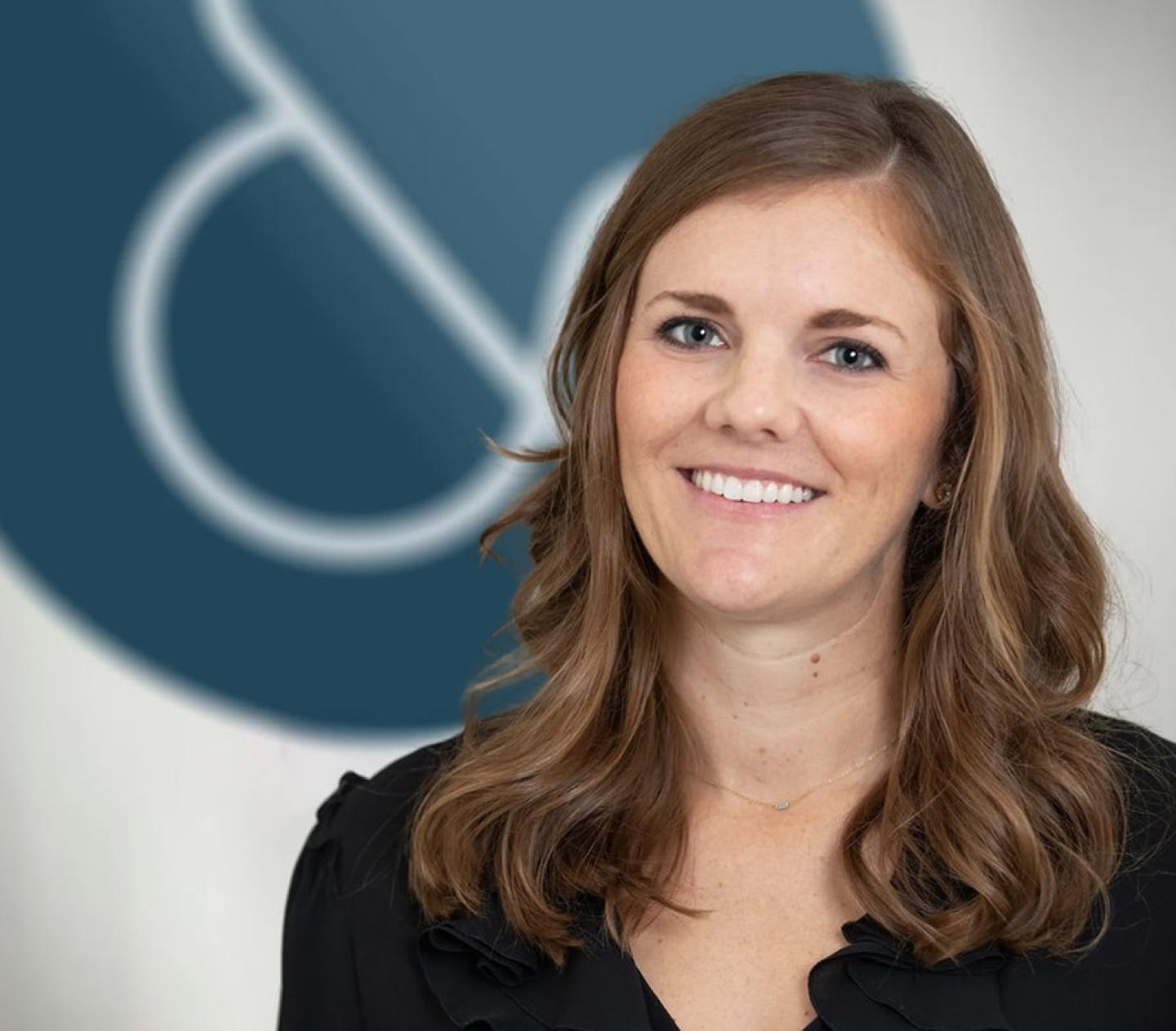 W&_Headshot_Abbey Donnell.jpg