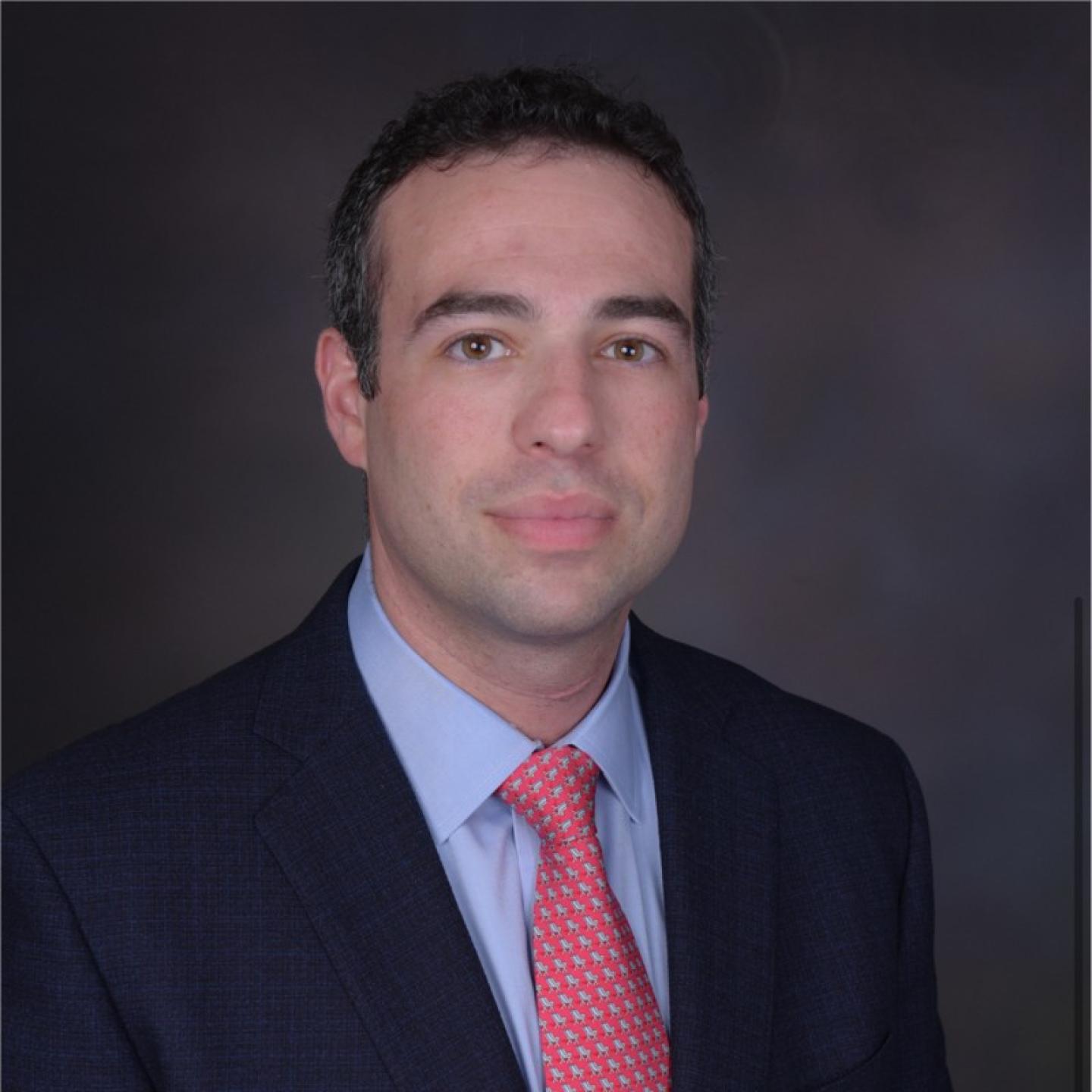 Neil Zieses headshot