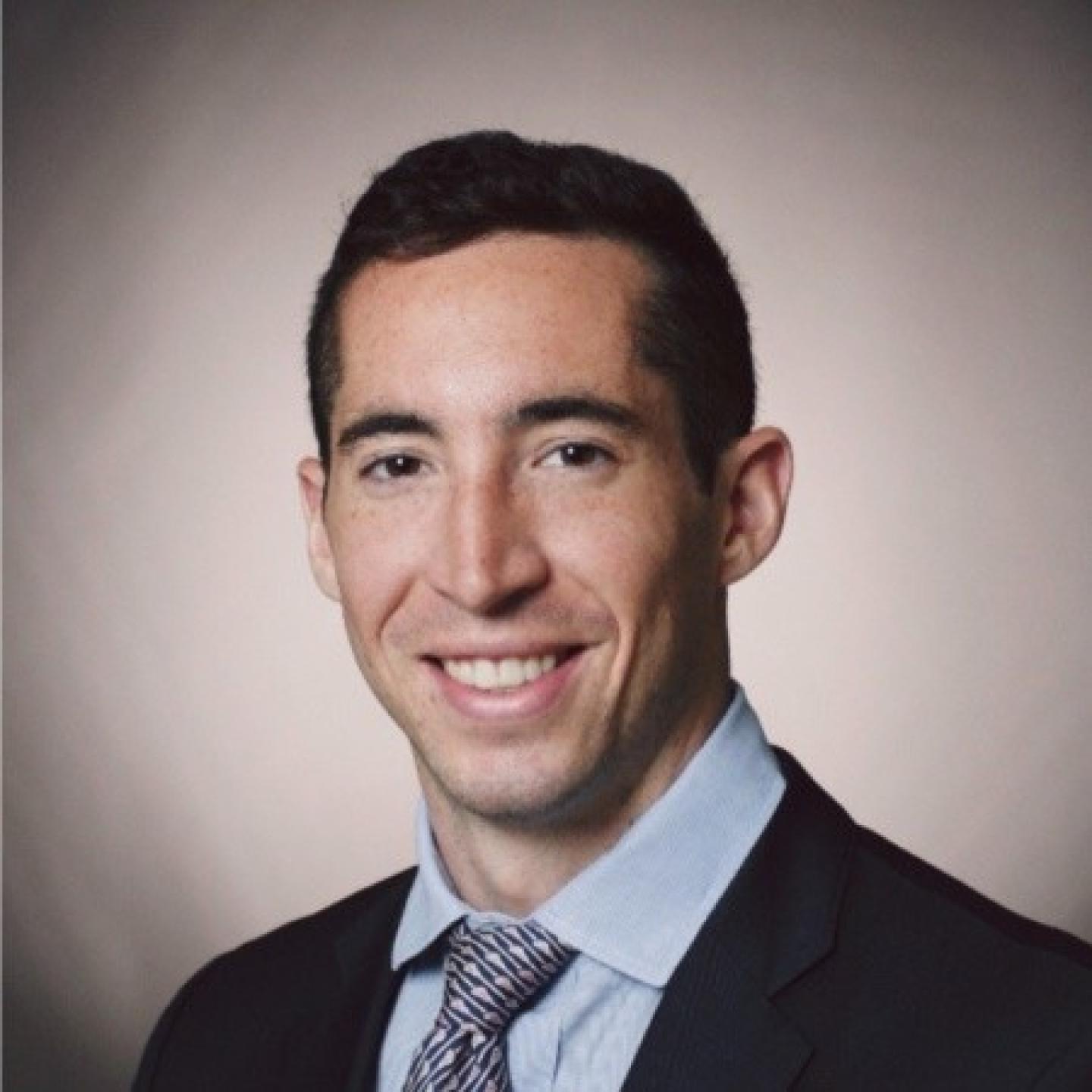 Harry Ascher headshot