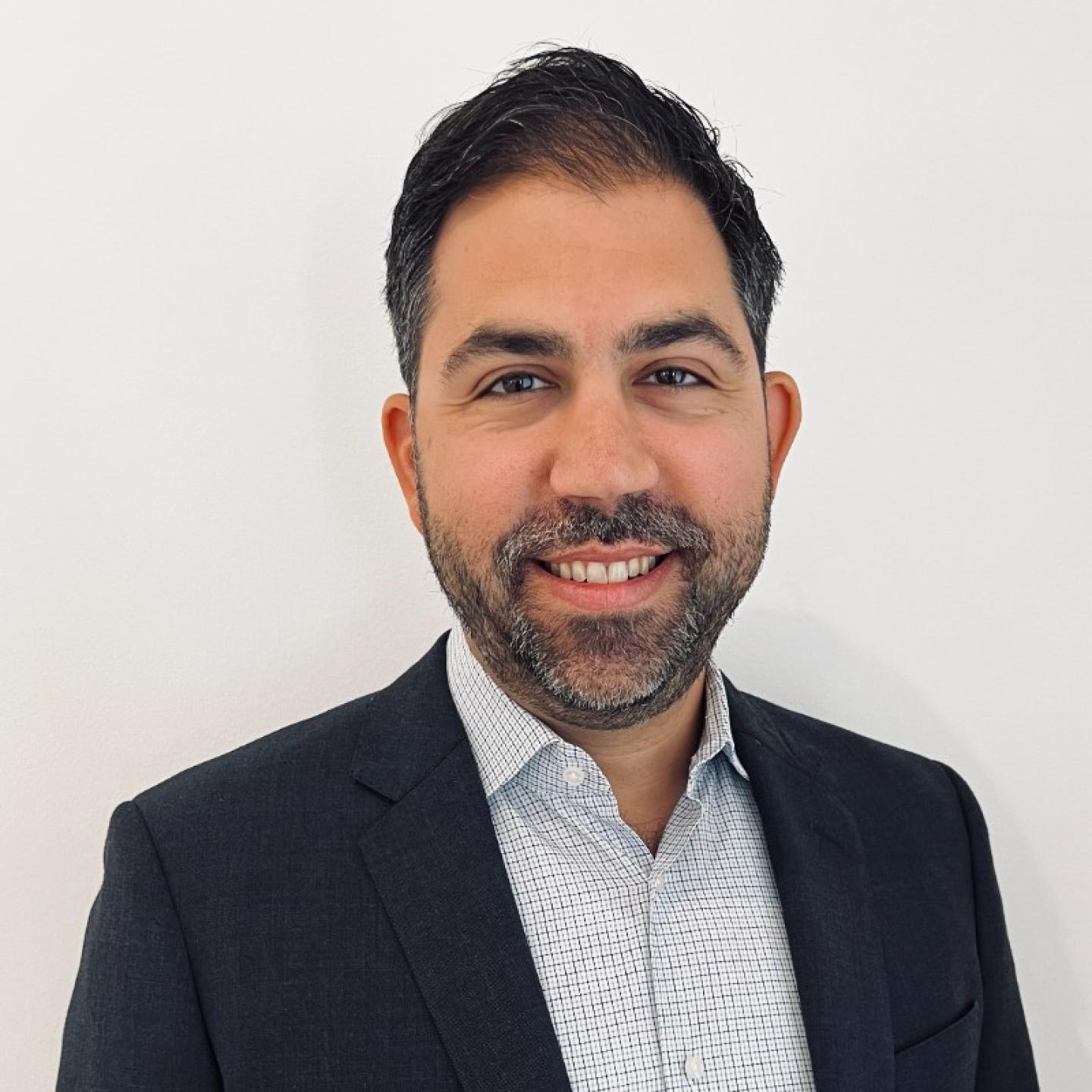 Robert Cohen headshot