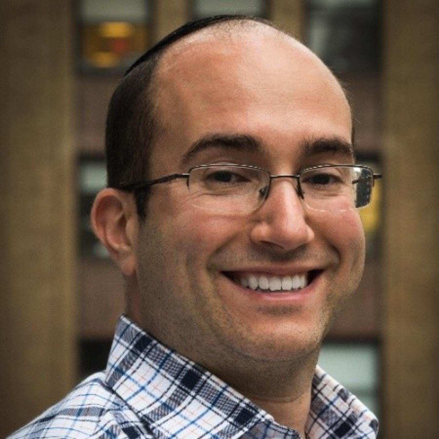 aaron spool headshot