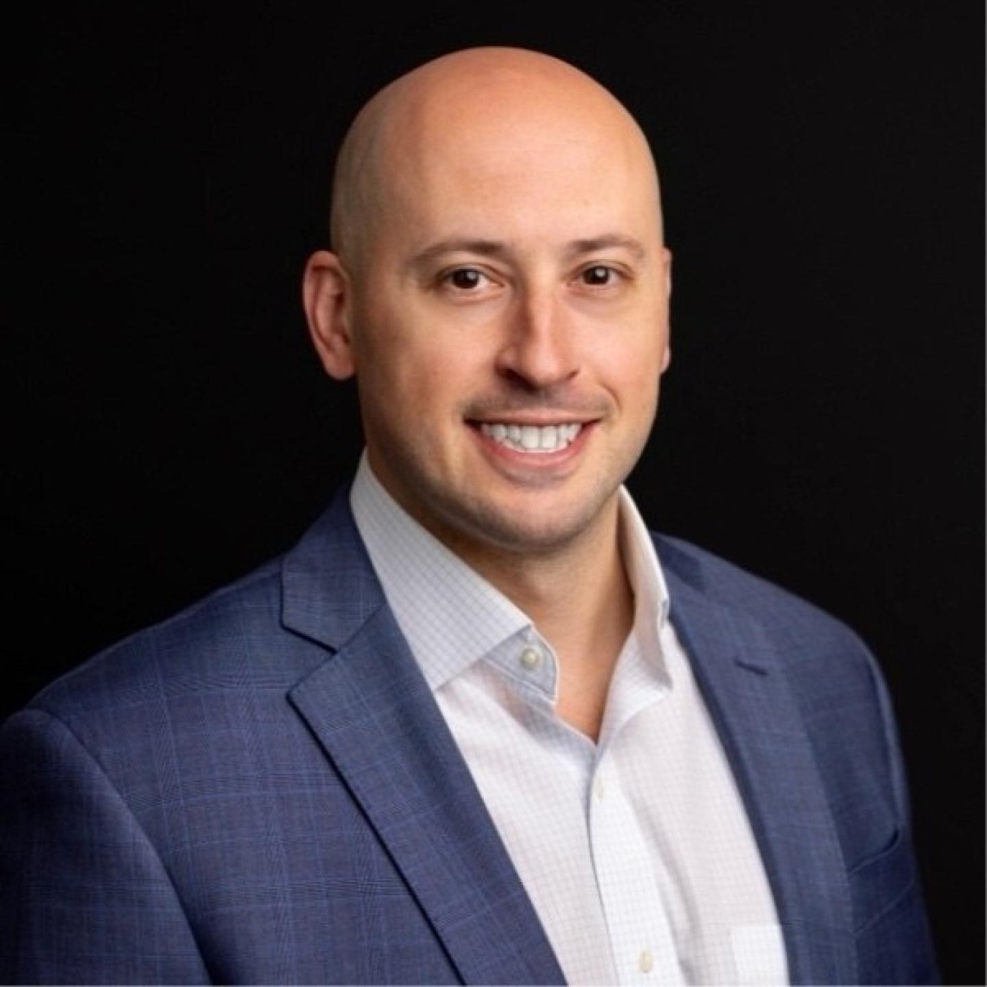 Jonathan Bossio headshot