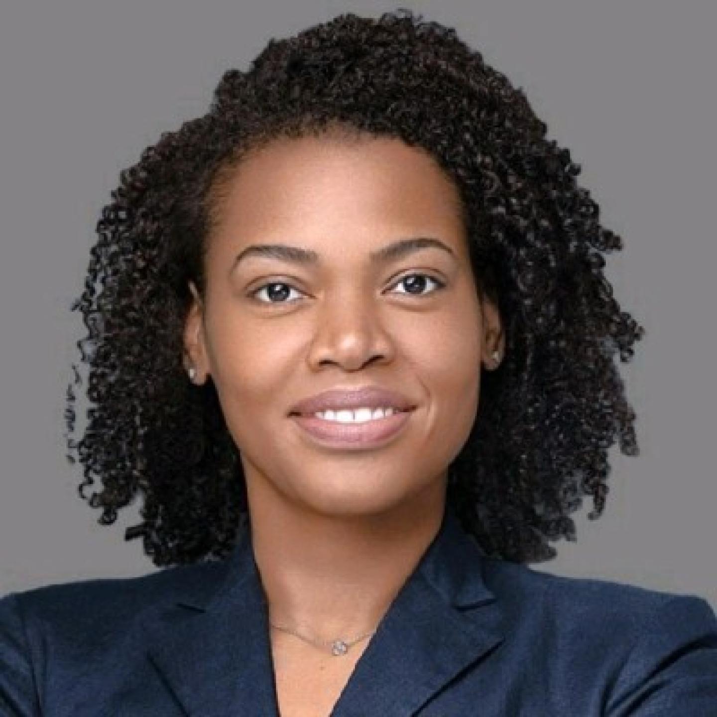 Iraisa Jones headshot