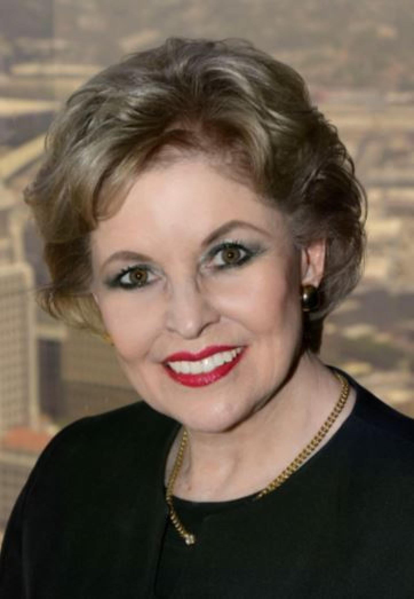 Betsy Berkhemer-Credaire