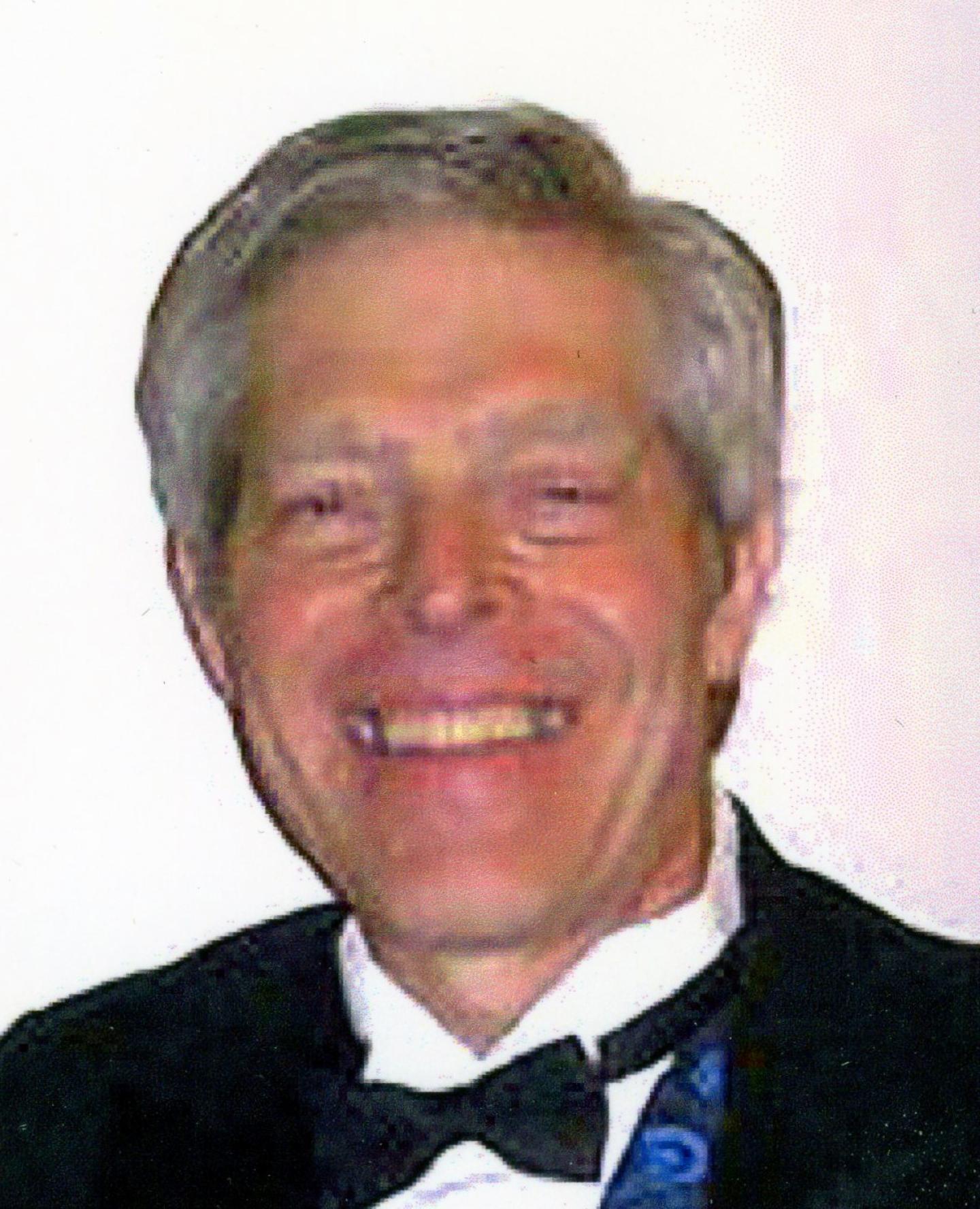 Lawrence Kahn