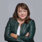 Beth Knuppel