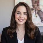 Katie Stapleton Headshot