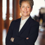Lisa Lavin